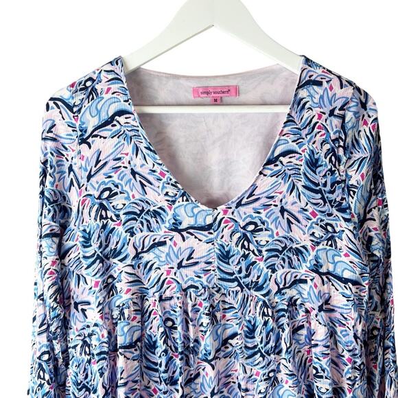 Simply Southern Tunic Top Womens M Blue Pink Floral Crinkle‎ Texture Blouse - Picture 3 of 6